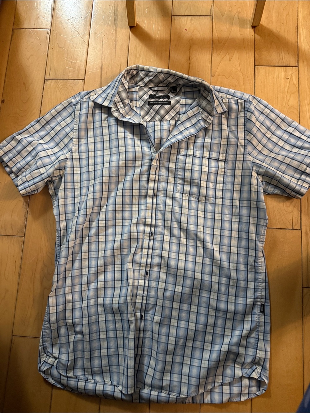 Mexx Light Blue and White Plaid Short-Sleeve Button-Up Shirt
